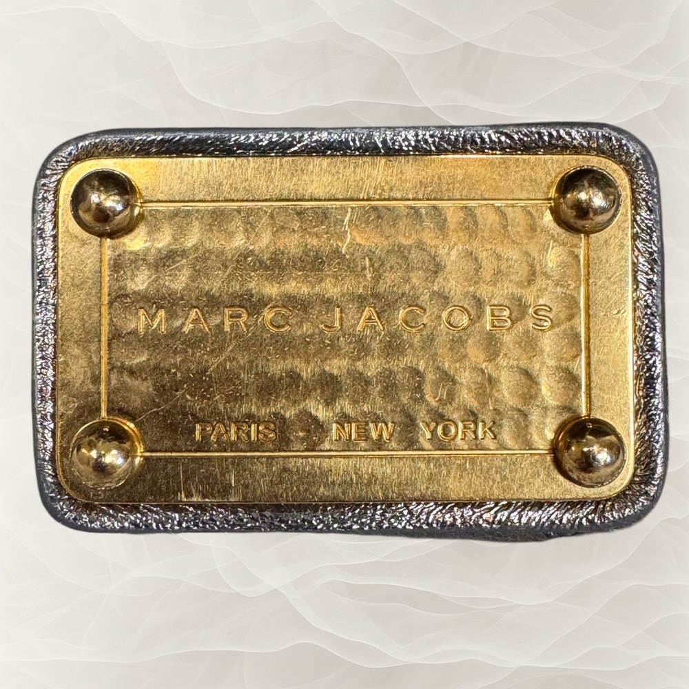 Marc Jacobs Quilted Stan Satchel in Metallic Silver and Gray - Picture 7 of 16
